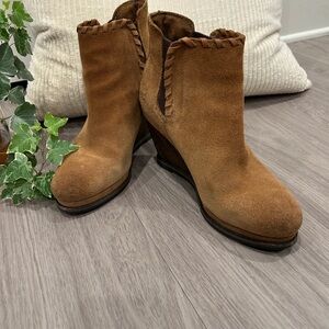 Ariat Belle Wedge Bootie – Size 8.5